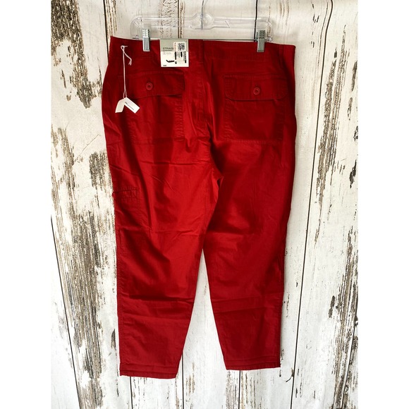 Liz Claiborne Red Straight Leg Slacks - Picture 2 of 4